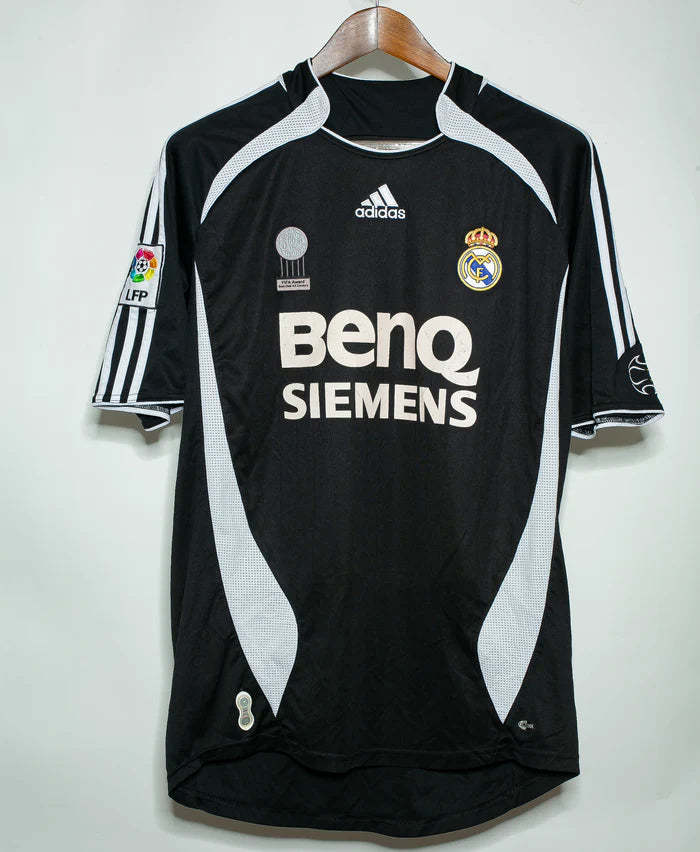 R Carlos Real Madrid 06/07 Away Original Retro Jersey