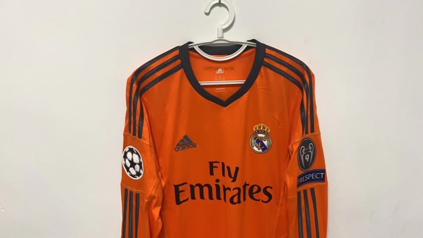 Cristiano Ronaldo CR7 Real Madrid 12/13 Third Original Retro Jersey