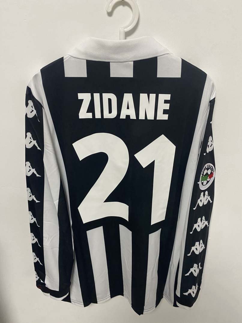Zidane Juventus 99/00 Home Original Retro Jersey