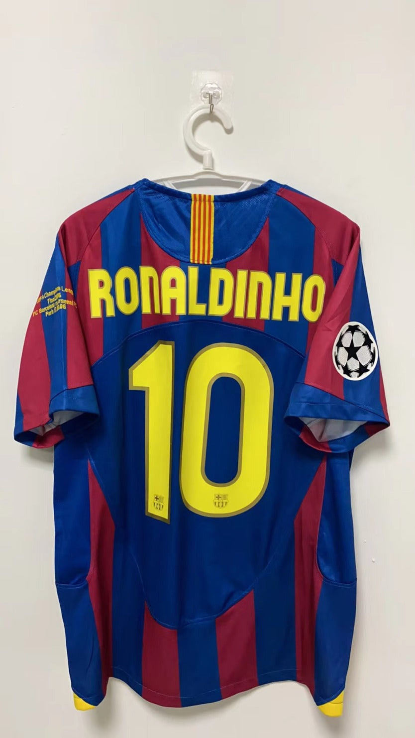 Ronaldinho Barcelona 05/06 Home Original Retro Jersey
