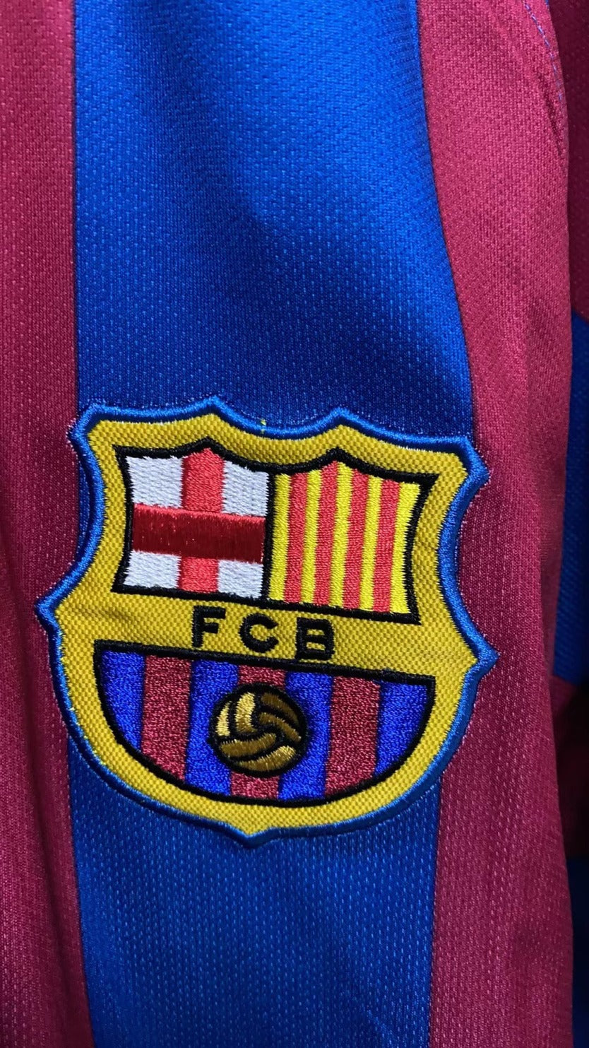 Ronaldinho Barcelona 05/06 Home Original Retro Jersey