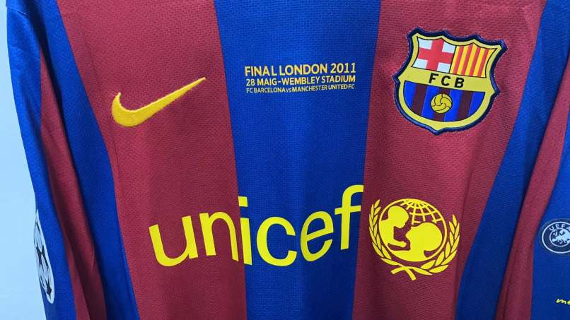 Messi Barcelona 10/11 Home Original Retro Jersey