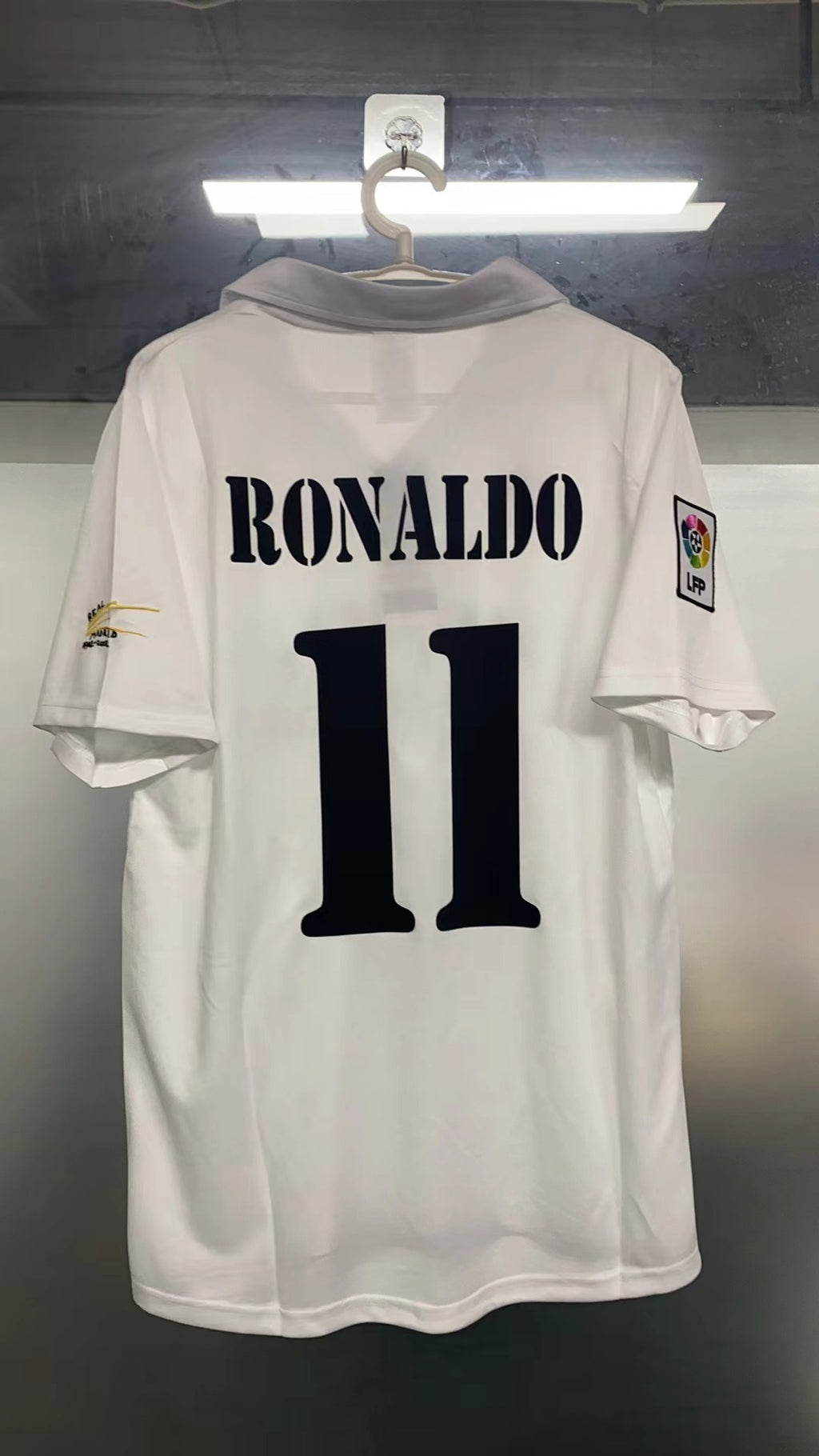 Ronaldo Real Madrid 02/03 Home Original Retroshort Sleeve Jersey