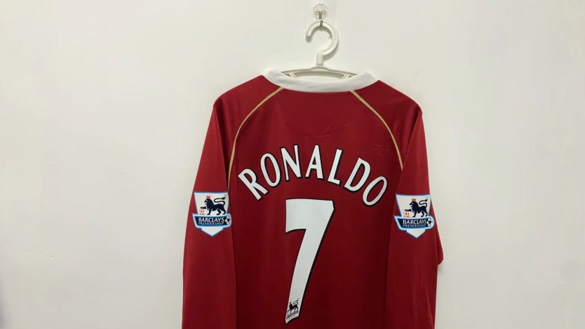 Cristiano Ronaldo CR7 Manchester United 06/07 Home Long sleeve Retro Jersey