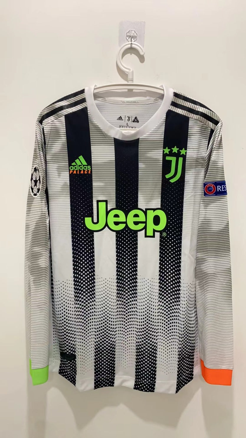 Cristiano Ronaldo CR7 Juventus 19/20 Limited Edition Long sleeve Retro Jersey