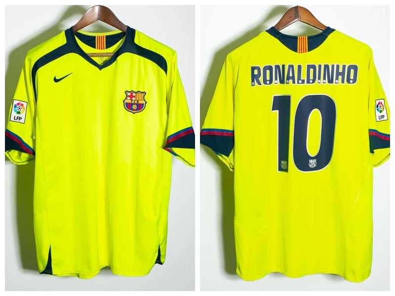 Ronaldinho Barcelona 05/06 Away Original Retro Jersey