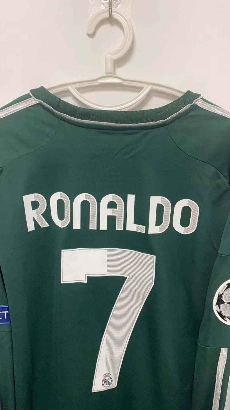 Cristiano Ronaldo CR7 Real Madrid 12/13 Fourth Original Retro Jersey