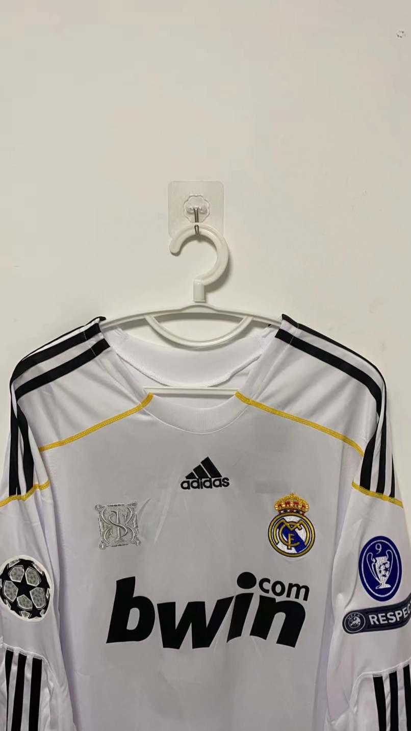 Cristiano Ronaldo CR7 Real Madrid 09/10 Home Original Retro Jersey
