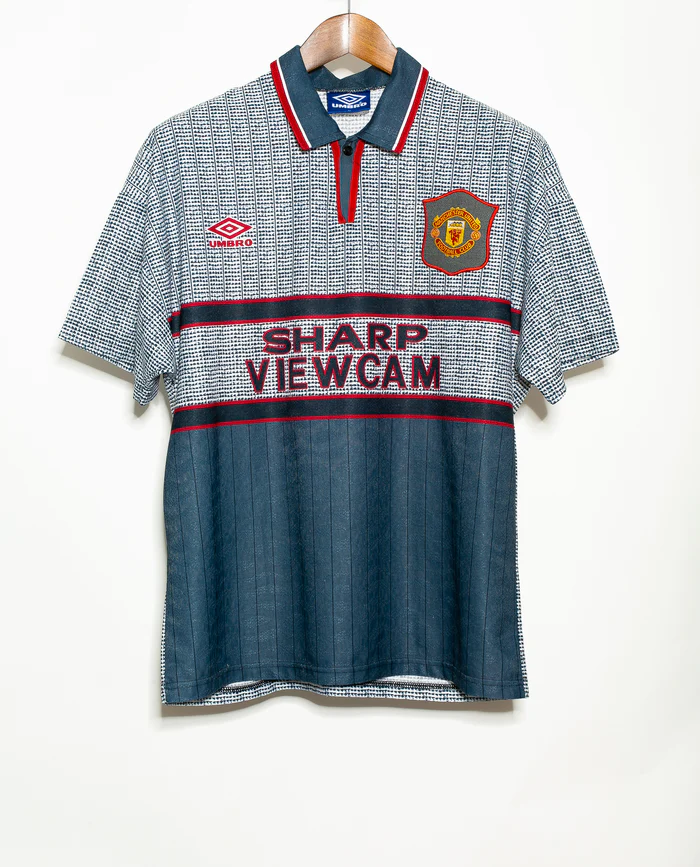 CANTONA Manchester United 1996 Away Original Retro Jersey