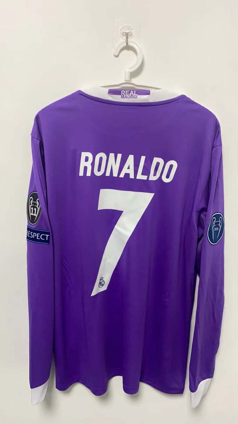Cristiano Ronaldo CR7 Real Madrid 16/17 Away Original Retro Jersey Purple