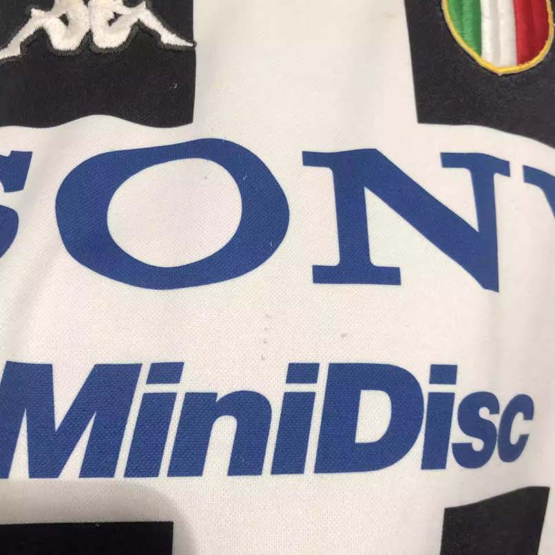 Zidane Juventus 97/98 Home Original Retro Jersey