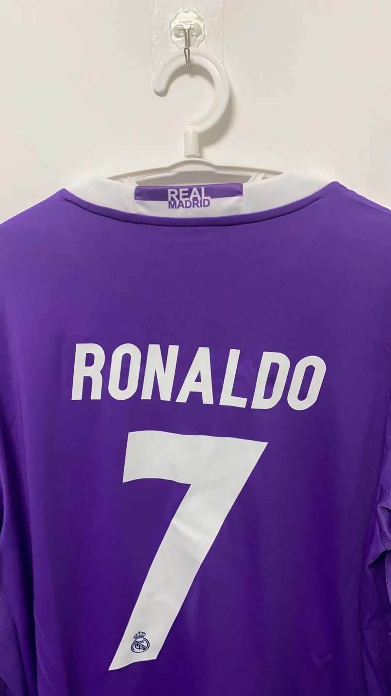 Cristiano Ronaldo CR7 Real Madrid 16/17 Away Original Retro Jersey Purple