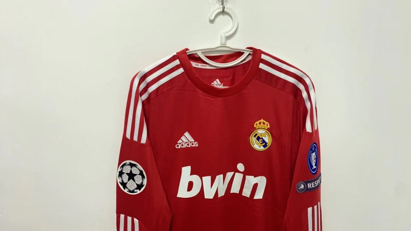 Cristiano Ronaldo CR7 Real Madrid 11/12 Third Original Retro Jersey