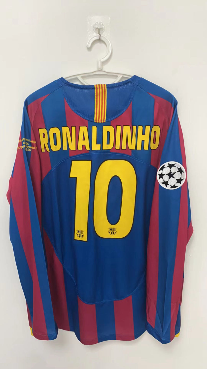 Ronaldinho Barcelona 06/06 Home Original Retro Jersey
