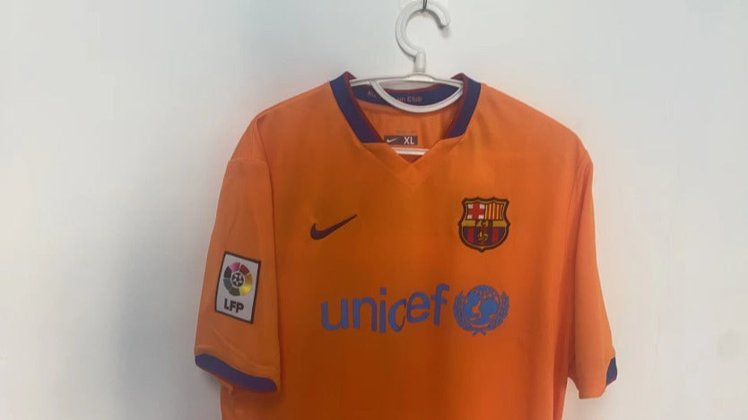 Ronaldinho Barcelona 06/07 Away Original Retro Jersey