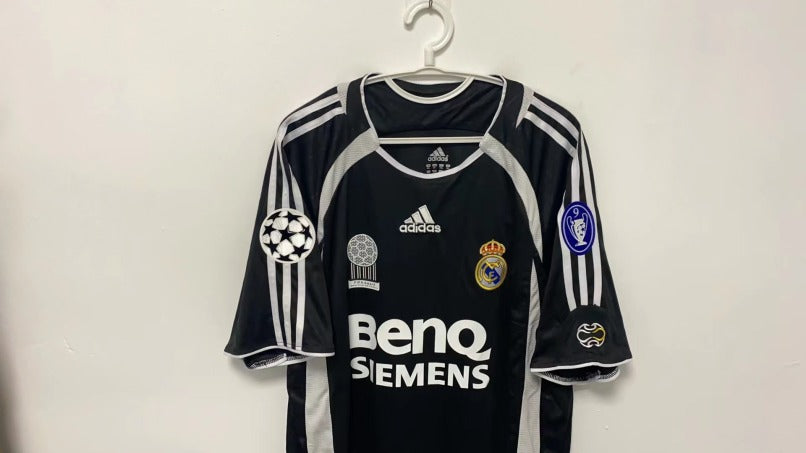 Zidane Real Madrid 05/06 Second away game in the Champions League Original Retro Jersey