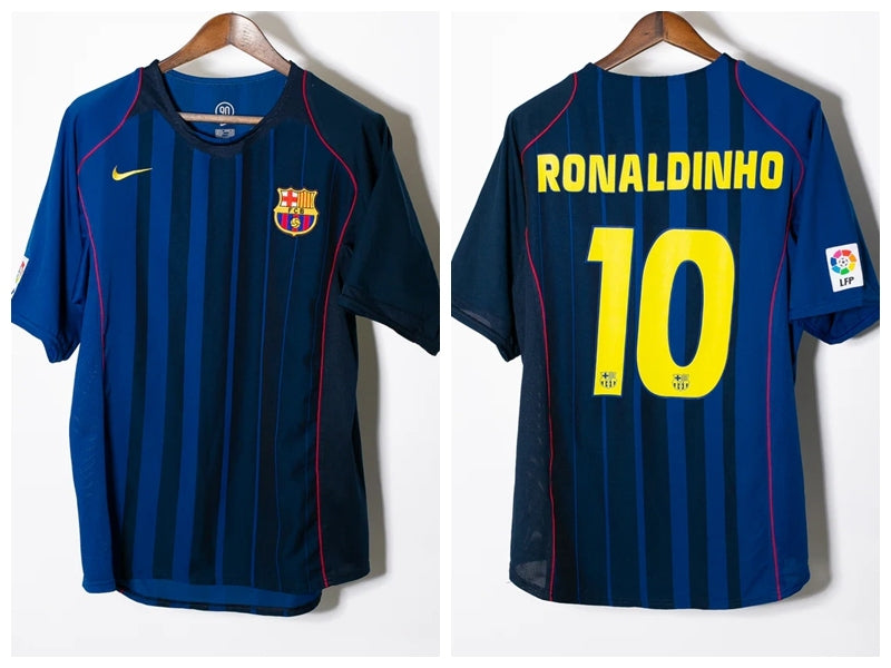 Ronaldinho Barcelona 04/05 Away Original Retro Jersey