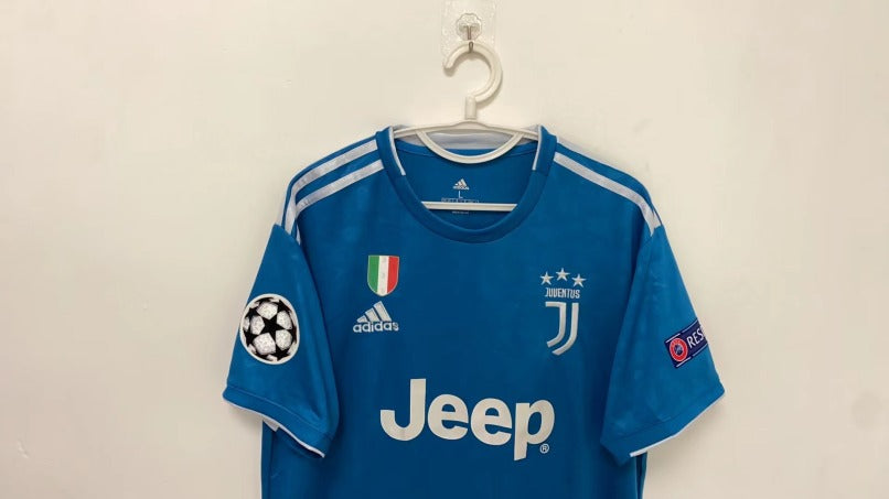 Cristiano Ronaldo CR7 Juventus 19/20 Third Original Retro Jersey
