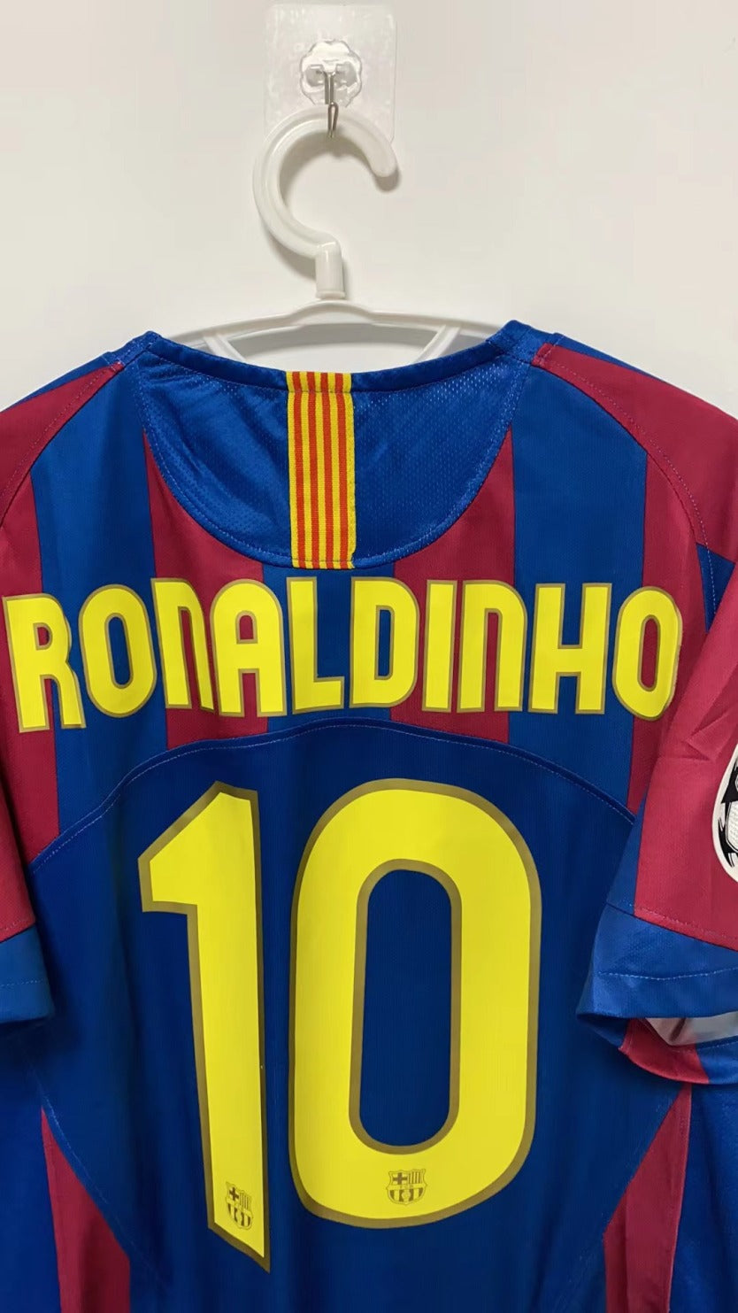 Ronaldinho Barcelona 05/06 Home Original Retro Jersey