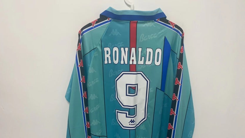 Ronaldo Barcelona 96/97 away long sleeved Original Retro Jersey