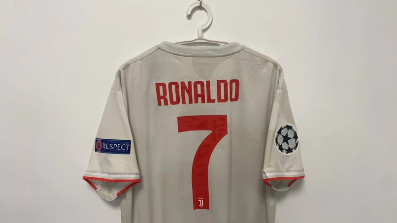 Cristiano Ronaldo CR7 Juventus 19/20 Fourth Original Retro Jersey