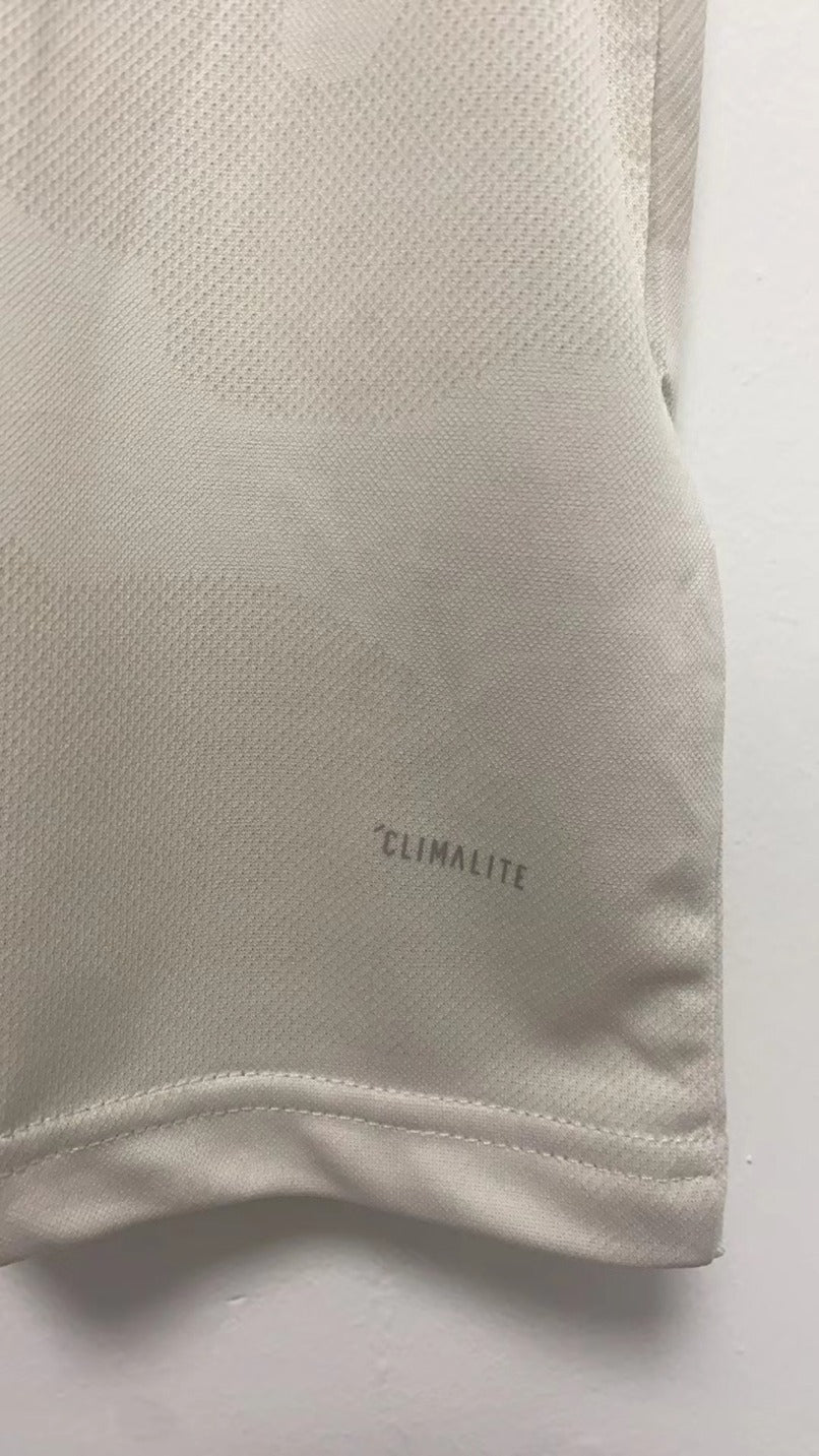Cristiano Ronaldo CR7 Juventus 19/20 Fourth Original Retro Jersey